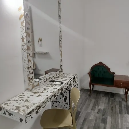 Jacuzzi San Giuliano קטאניה