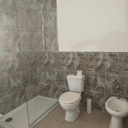 Jacuzzi San Giuliano 게스트하우스 4*